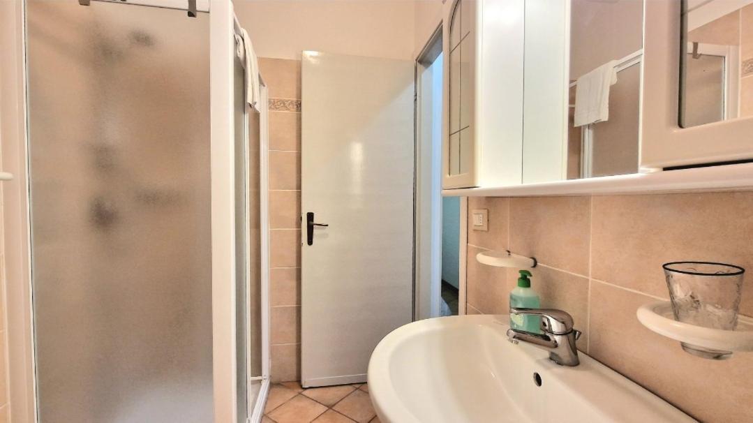 Chiara Pool Apartment Bardolino Extérieur photo
