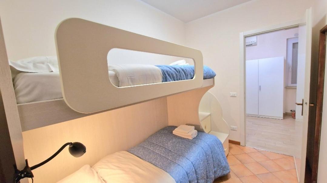 Chiara Pool Apartment Bardolino Extérieur photo